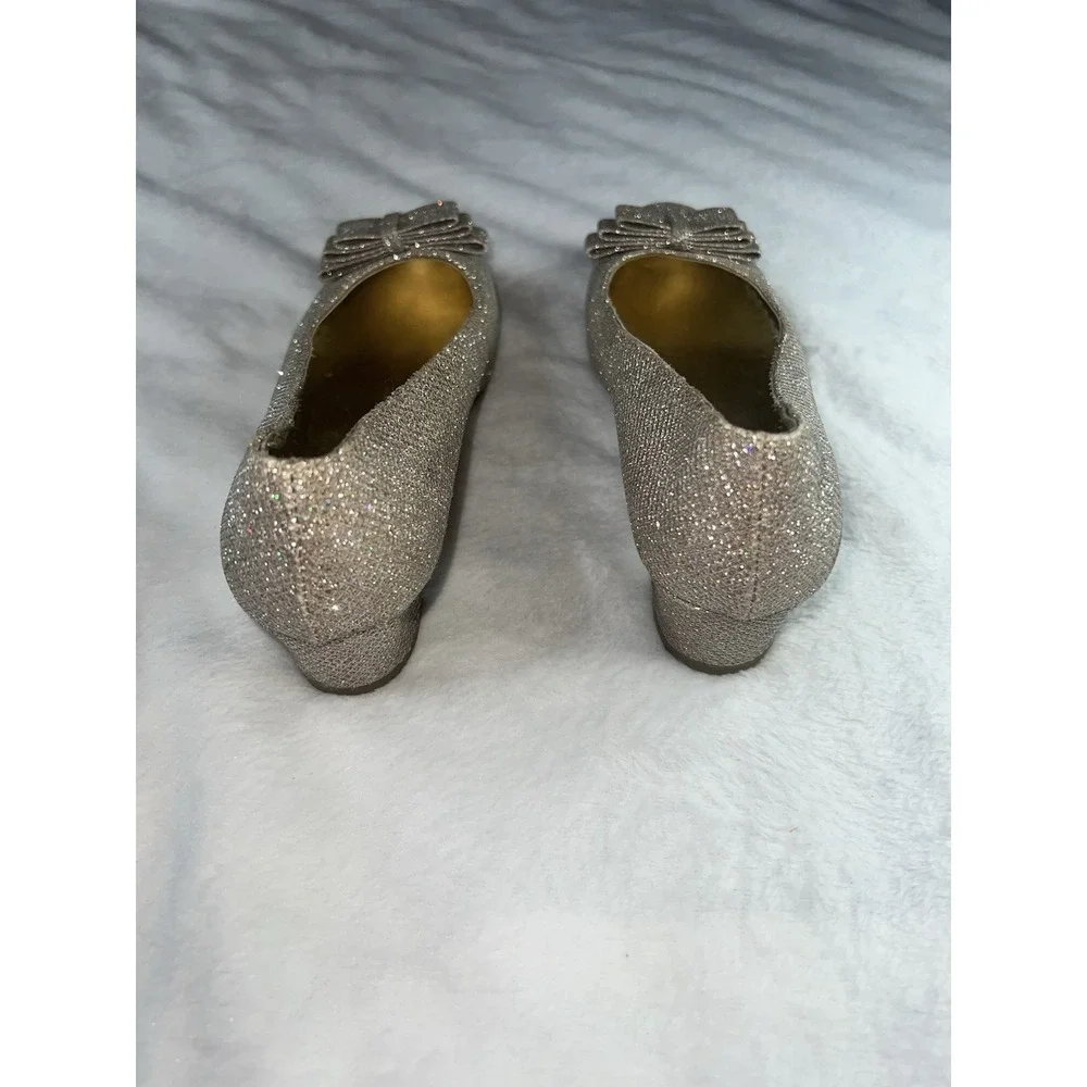 EUC, NINE WEST Girl's Dress Shoes, Size 3.5 Gold, Sparkle, Gorgeous!